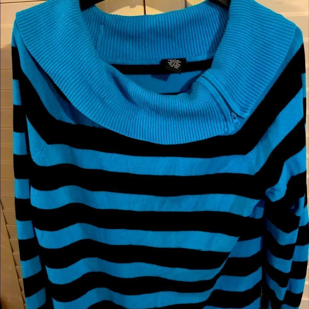 Rue 21 striped cowl neck long sleeve sweater
